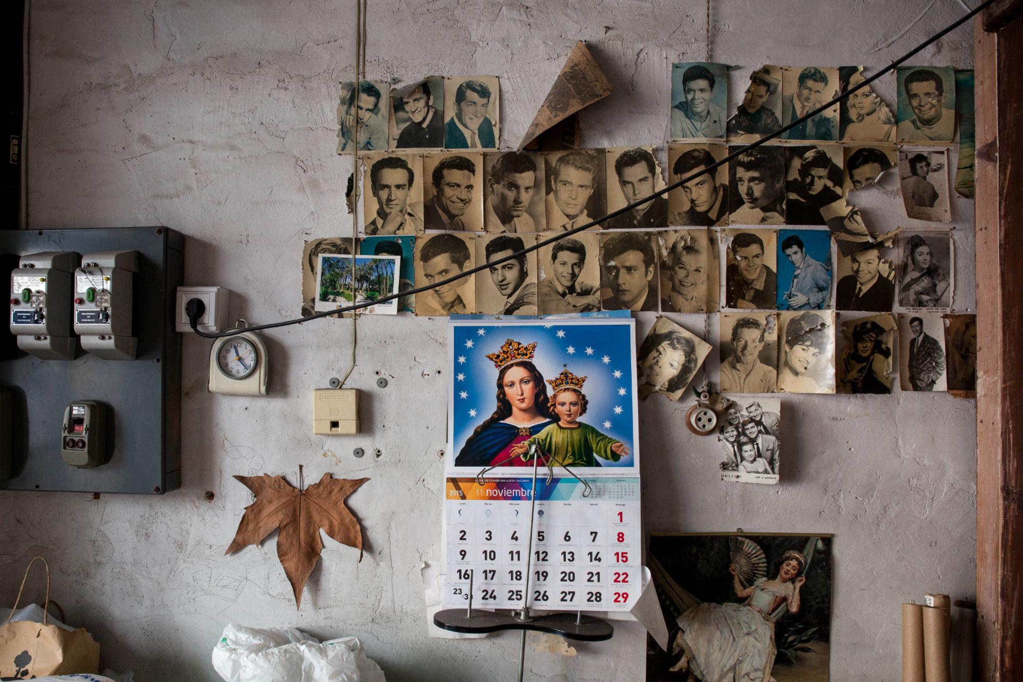 Calendario virgen en fábrica calzado de Elche